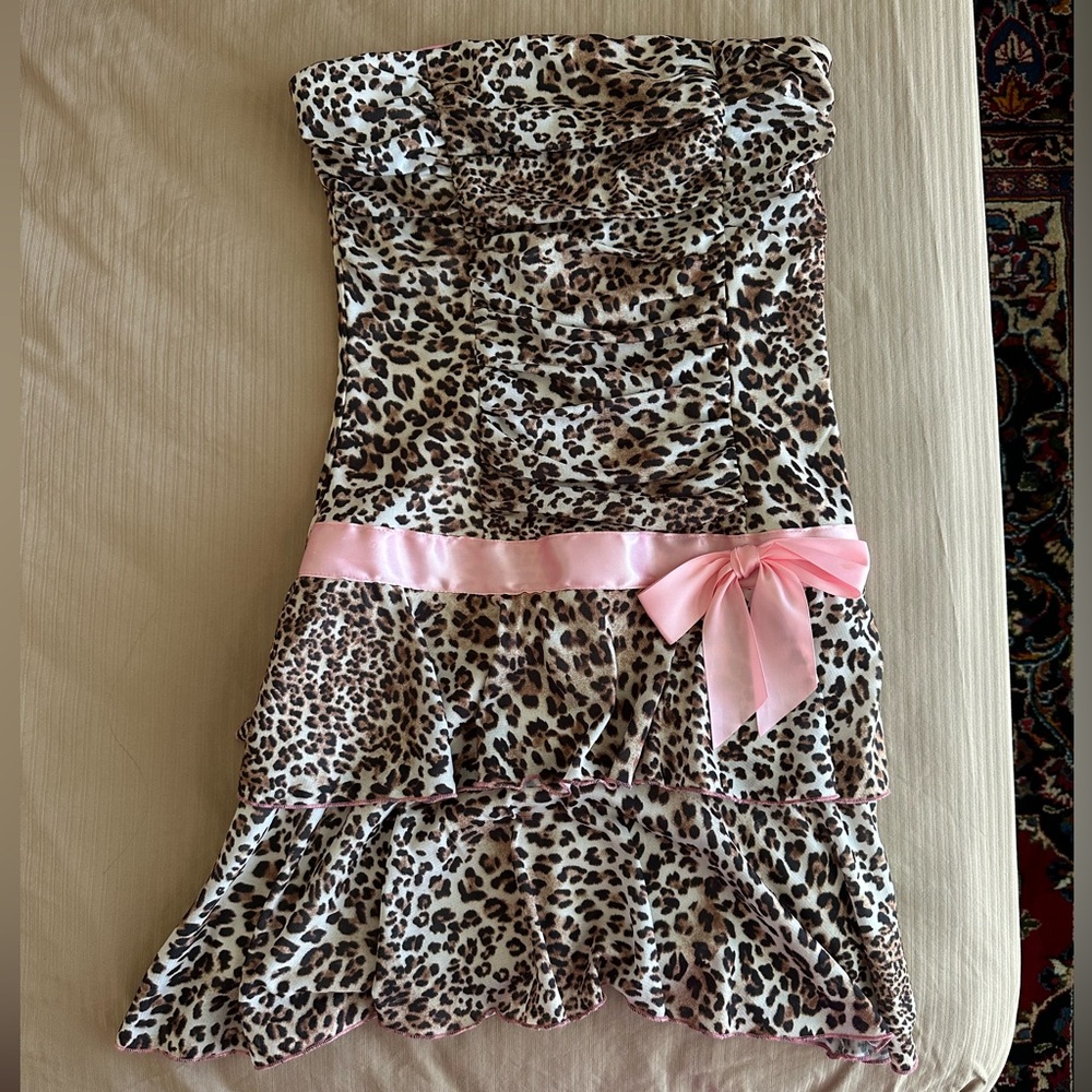 Vintage Y2K style leopard dress